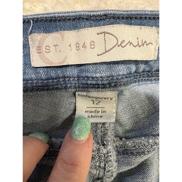 Cato EST 1946 Contemporary Frayed Hem Capri Ankle denim Jeans Stretch 12 - Picture 6 of 8